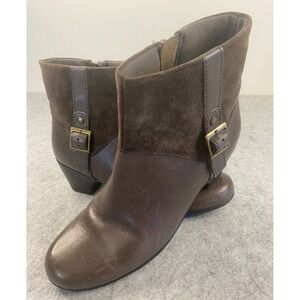 Clarks Ingalls Dover Gray Leather & Suede Side Zip Ankle Boots Woman's Size 5.5M